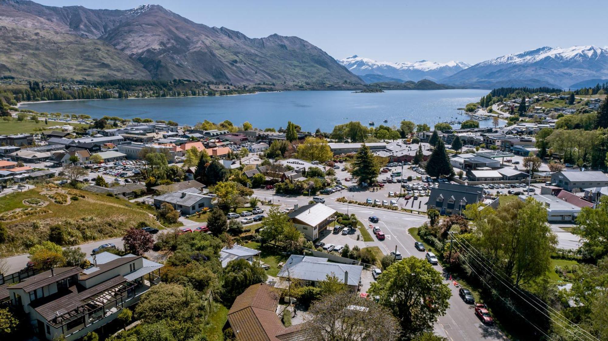 Mountain View Backpackers Hostel Wanaka Exterior photo